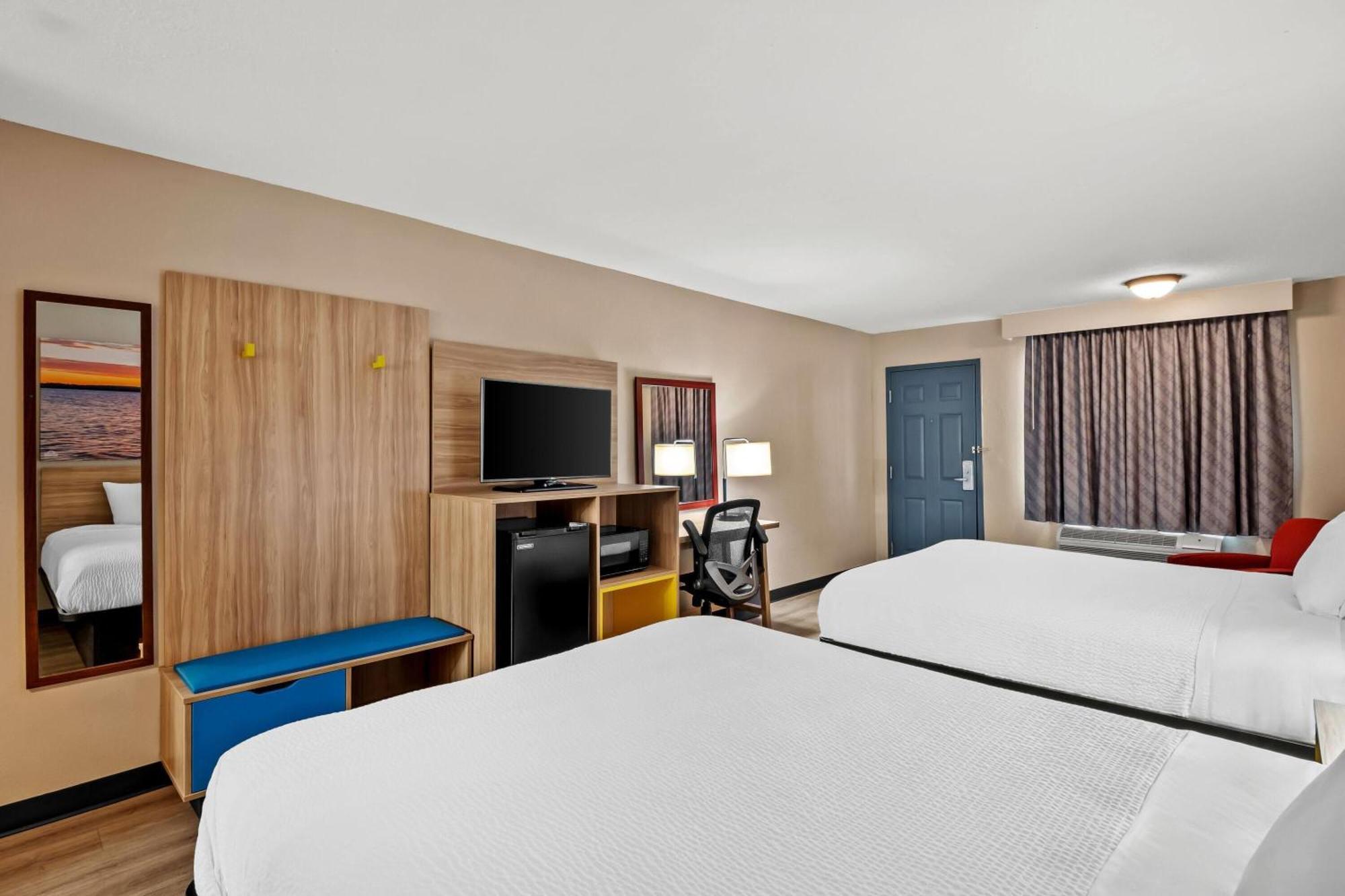 Days Inn By Wyndham Whitmore Lake Ann Arbor Brighton Ngoại thất bức ảnh