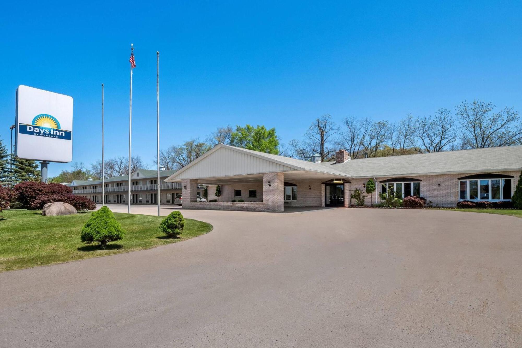 Days Inn By Wyndham Whitmore Lake Ann Arbor Brighton Ngoại thất bức ảnh