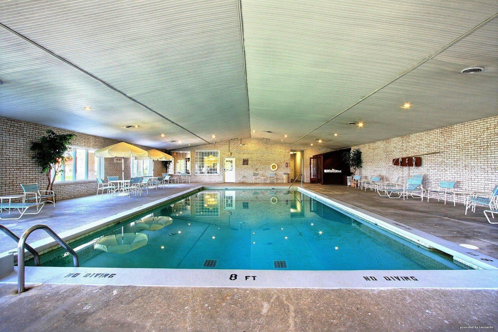 Days Inn By Wyndham Whitmore Lake Ann Arbor Brighton Ngoại thất bức ảnh