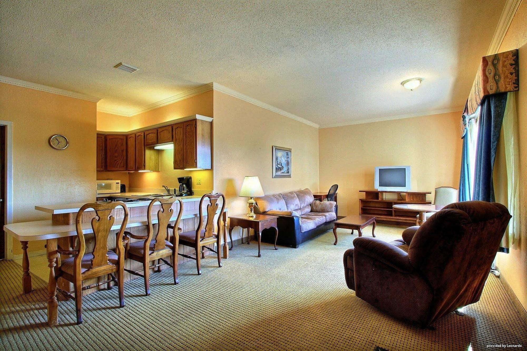 Days Inn By Wyndham Whitmore Lake Ann Arbor Brighton Ngoại thất bức ảnh